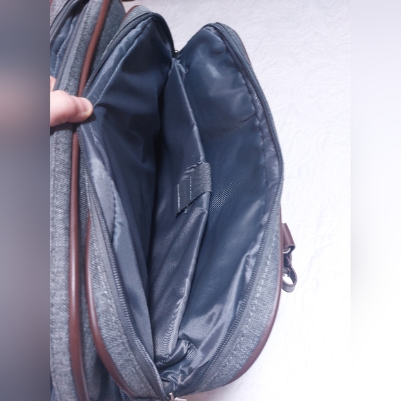 Chaps - Saddle Haven 2.0 Kohl's Pack-All Boarding Bag Laptop Bag Grey & Brown - Picture 8 of 15
